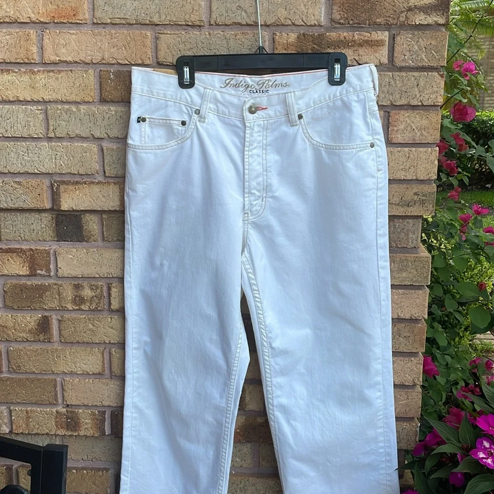 Indigo Palms White Jeans w Brown Contrast Stitch 🤍